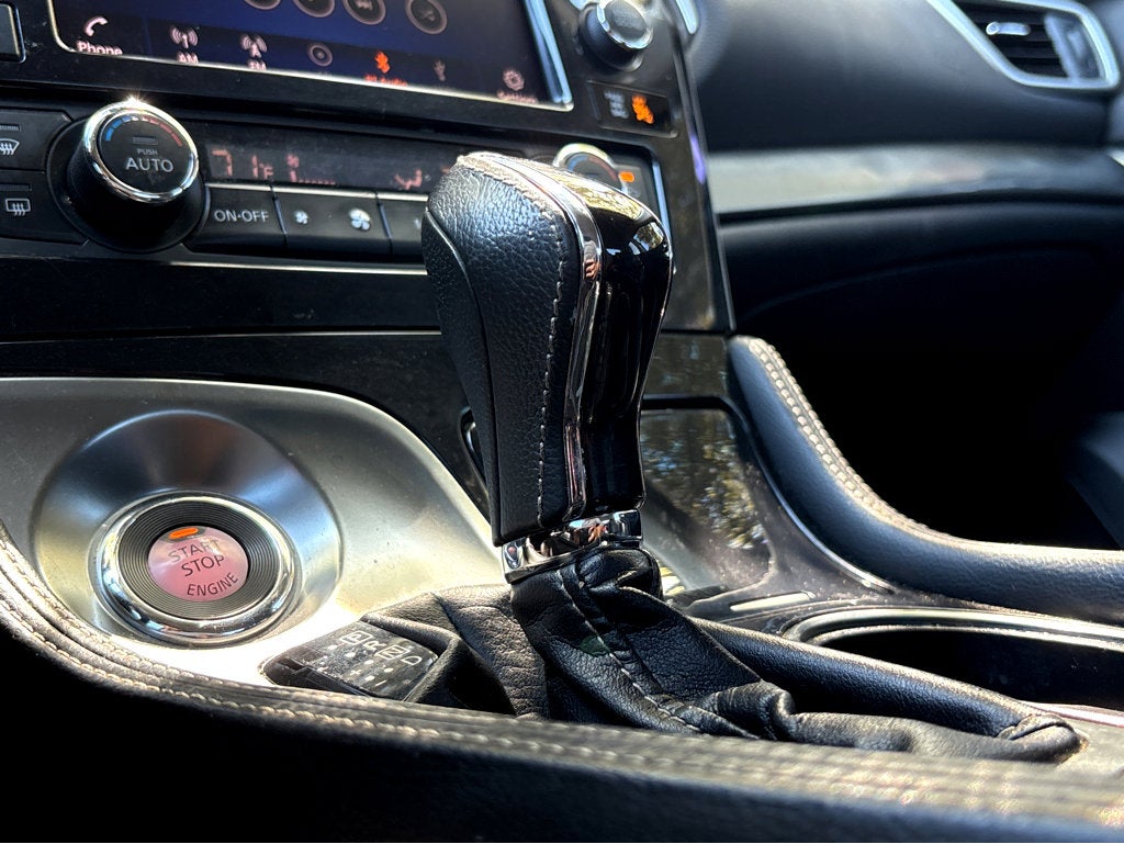 2021 Nissan Maxima SV