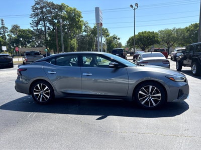 2023 Nissan Maxima SV