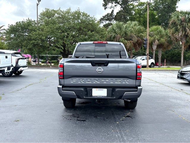 2026 Nissan Frontier Crew Cab SV