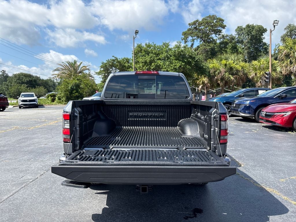 2026 Nissan Frontier Crew Cab SV