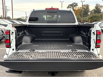 2026 Nissan Frontier Crew Cab SV