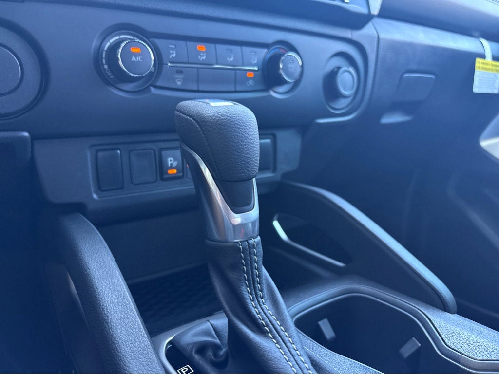 2026 Nissan Frontier Crew Cab SV