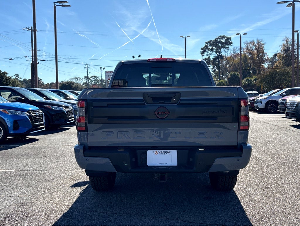 2026 Nissan Frontier Crew Cab SV