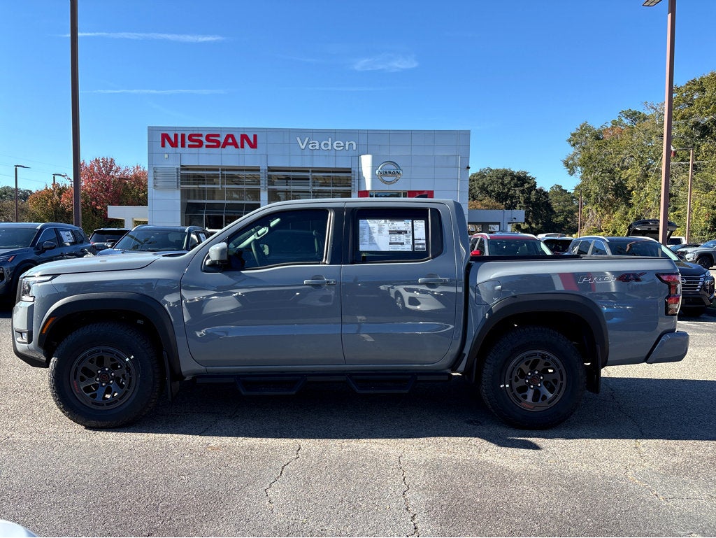 2026 Nissan Frontier Crew Cab SV