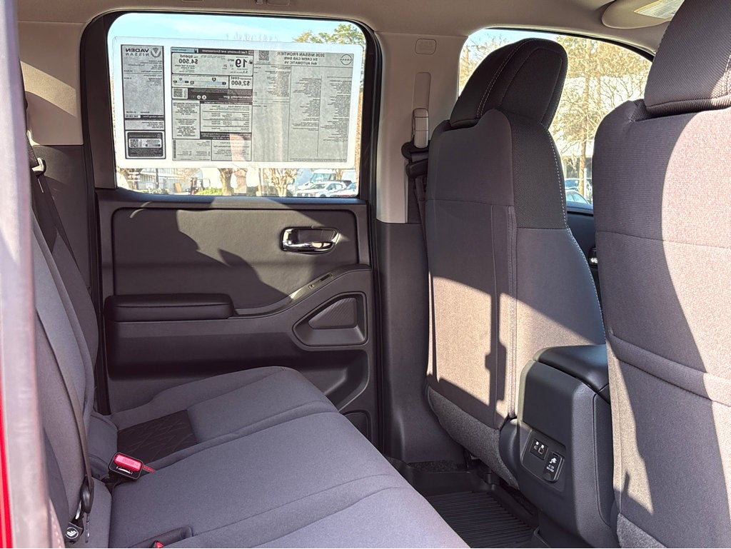 2026 Nissan Frontier Crew Cab SV