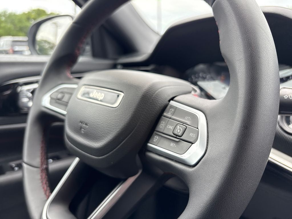 2025 Jeep Compass Trailhawk