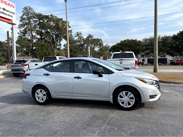 2025 Nissan Versa S