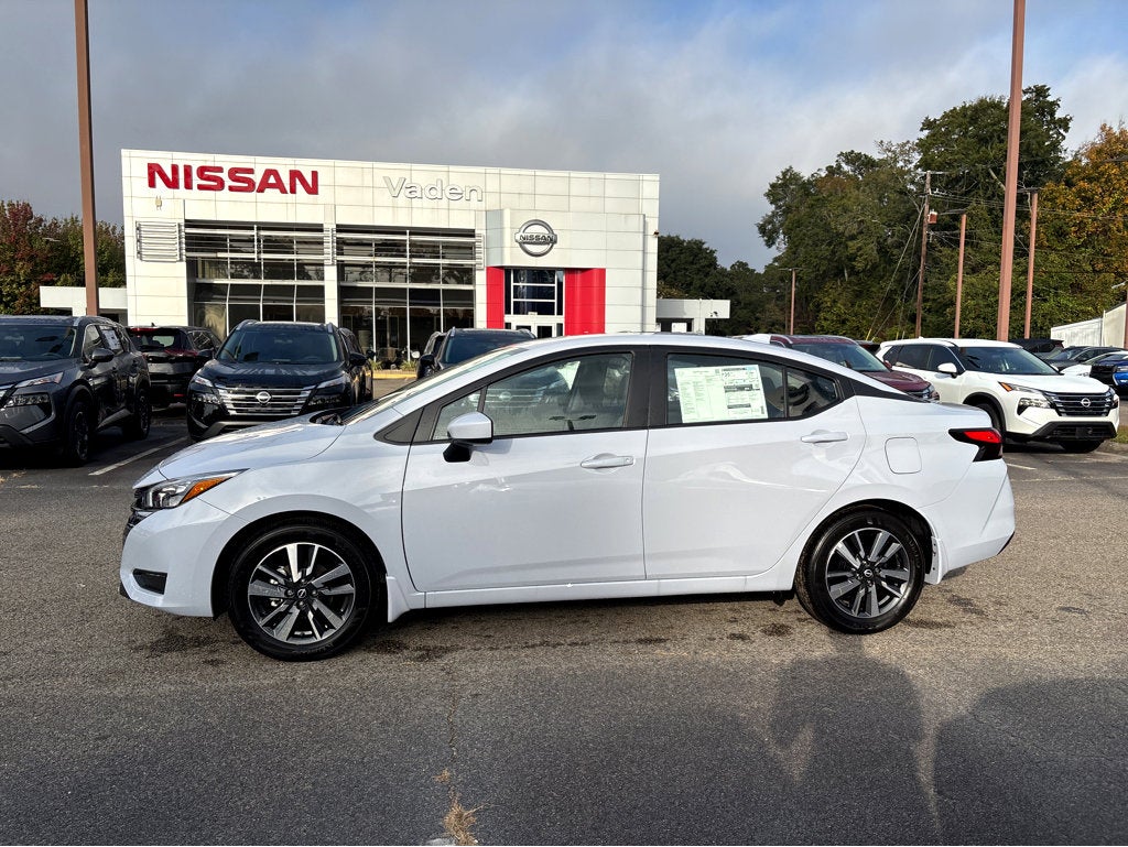2025 Nissan Versa SV