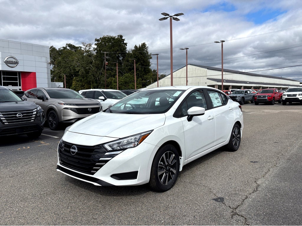 2025 Nissan Versa SV