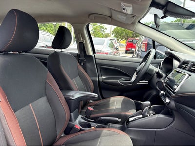 2022 Nissan Versa SR