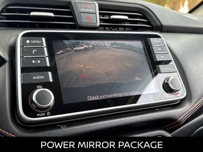2022 Nissan Versa SR