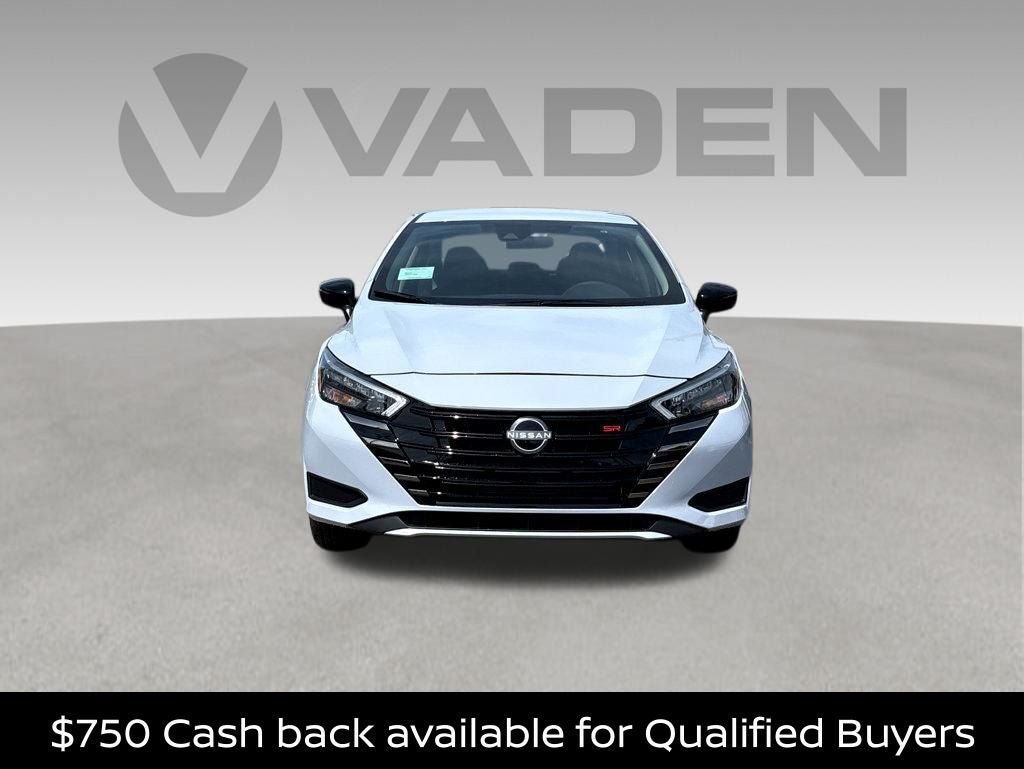 2025 Nissan Versa SR