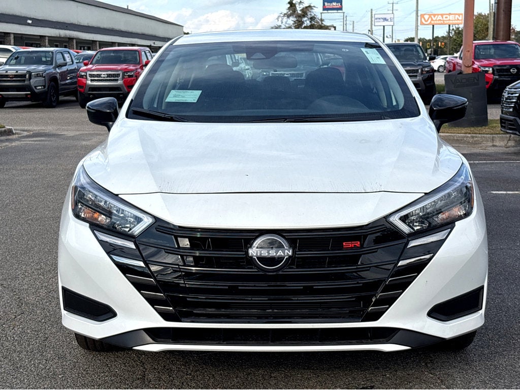 2025 Nissan Versa SR