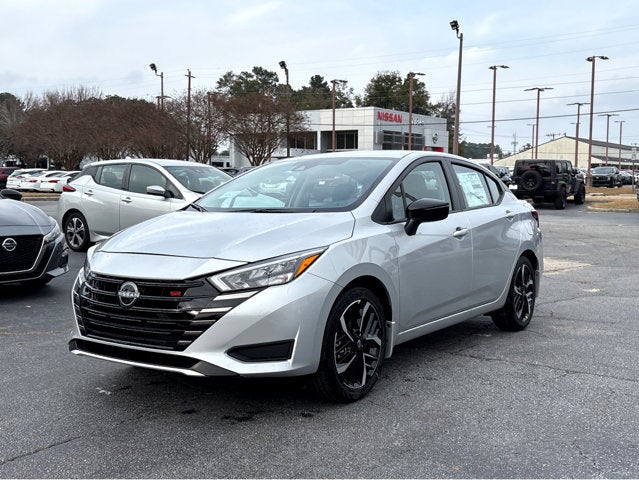 2025 Nissan Versa SR