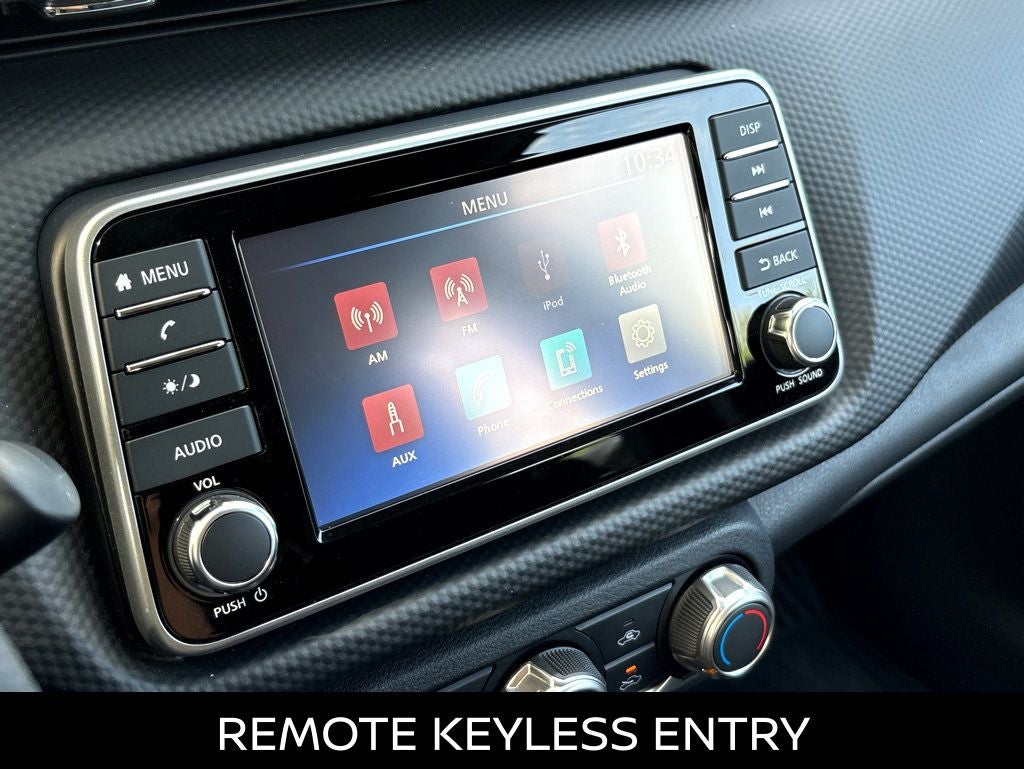 2025 Nissan Kicks Play S