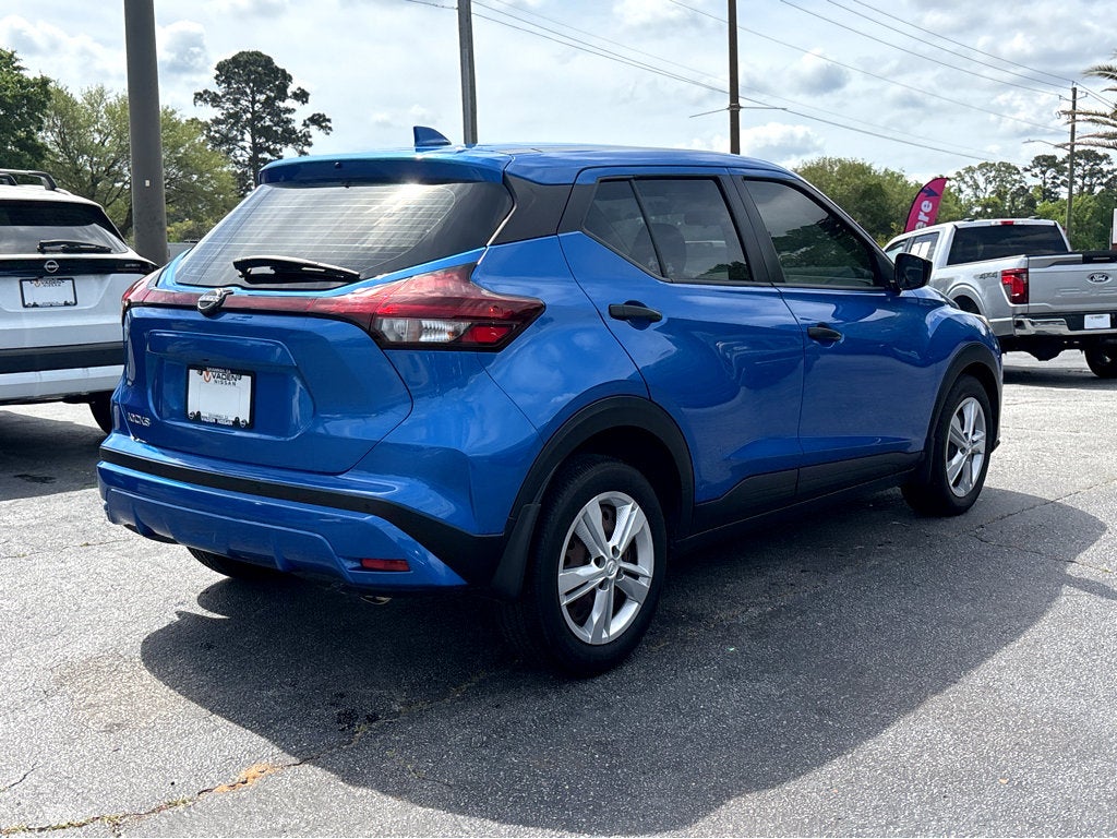 2024 Nissan Kicks S