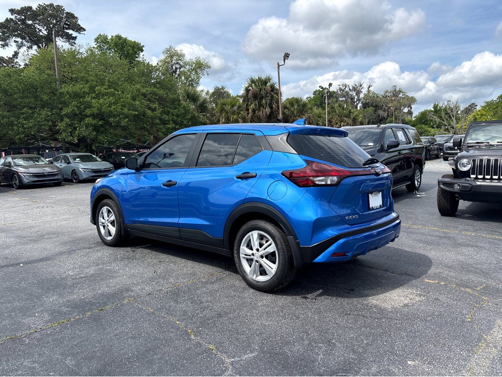 2024 Nissan Kicks S