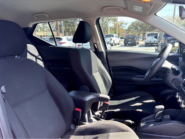 2023 Nissan Kicks S