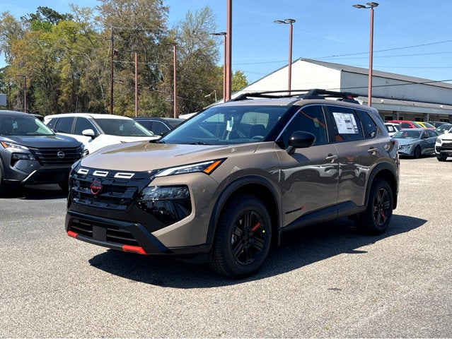 2026 Nissan Rogue Rock Creek®