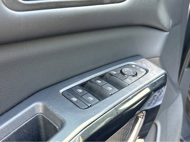 2023 Nissan Pathfinder S