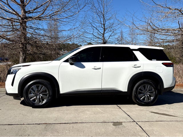 2026 Nissan Pathfinder S
