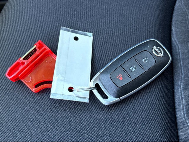 2026 Nissan Pathfinder S