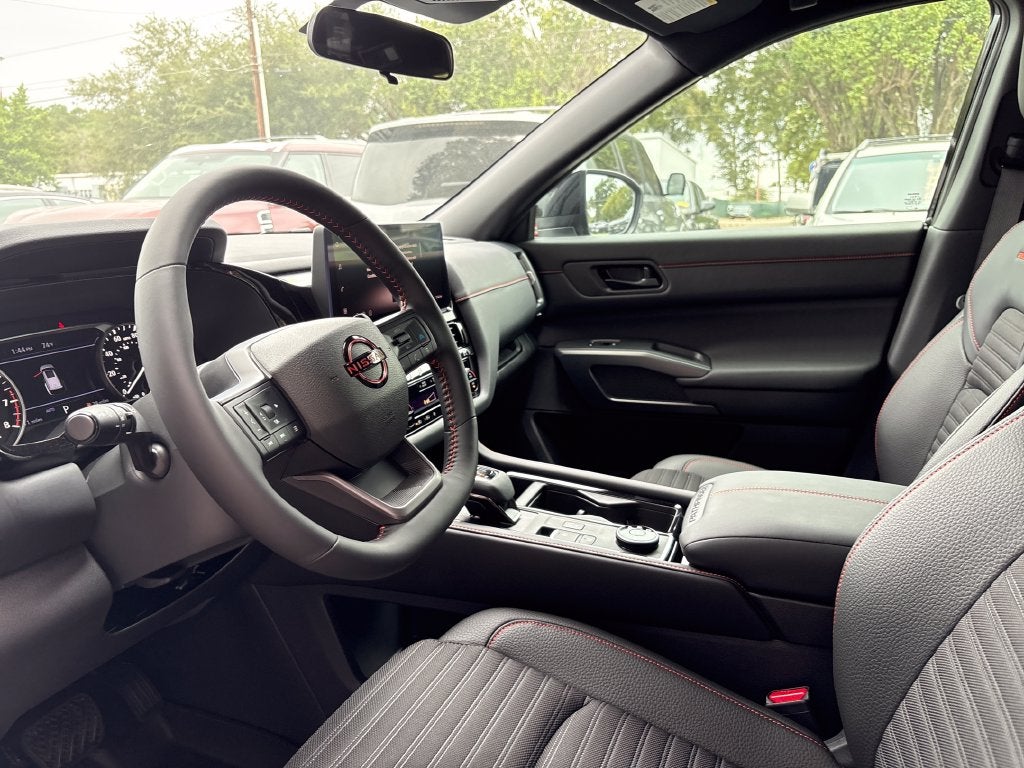 2026 Nissan Pathfinder Rock Creek®