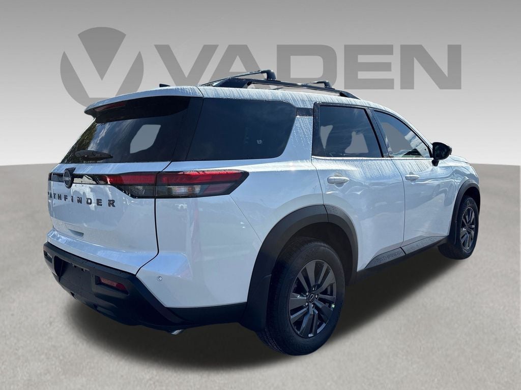 2026 Nissan Pathfinder SV