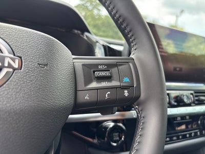 2026 Nissan Pathfinder SV