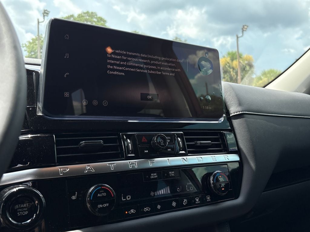 2026 Nissan Pathfinder SV
