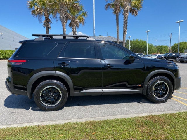 2026 Nissan Pathfinder Rock Creek®