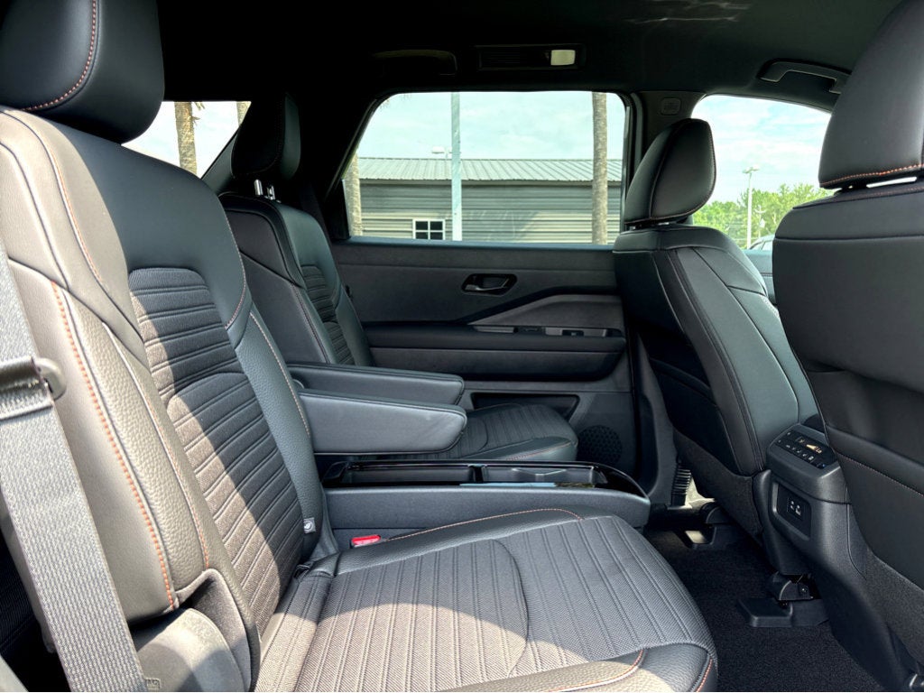 2026 Nissan Pathfinder Rock Creek®