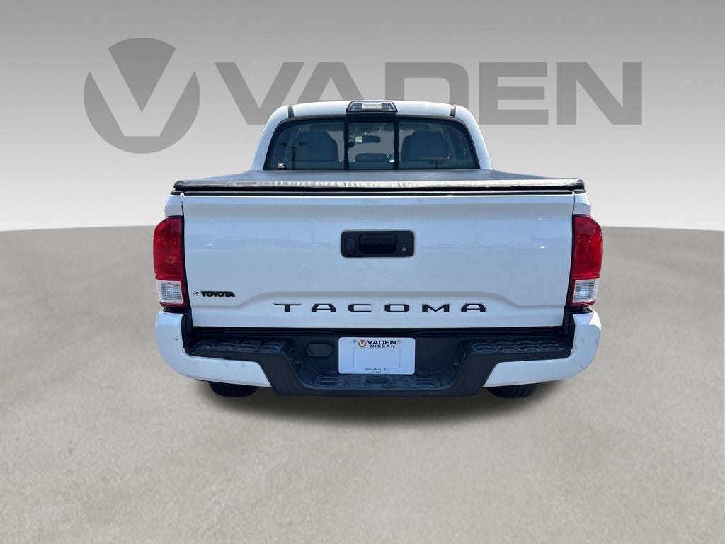 2016 Toyota Tacoma SR