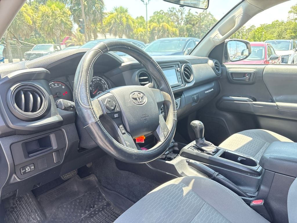 2016 Toyota Tacoma SR