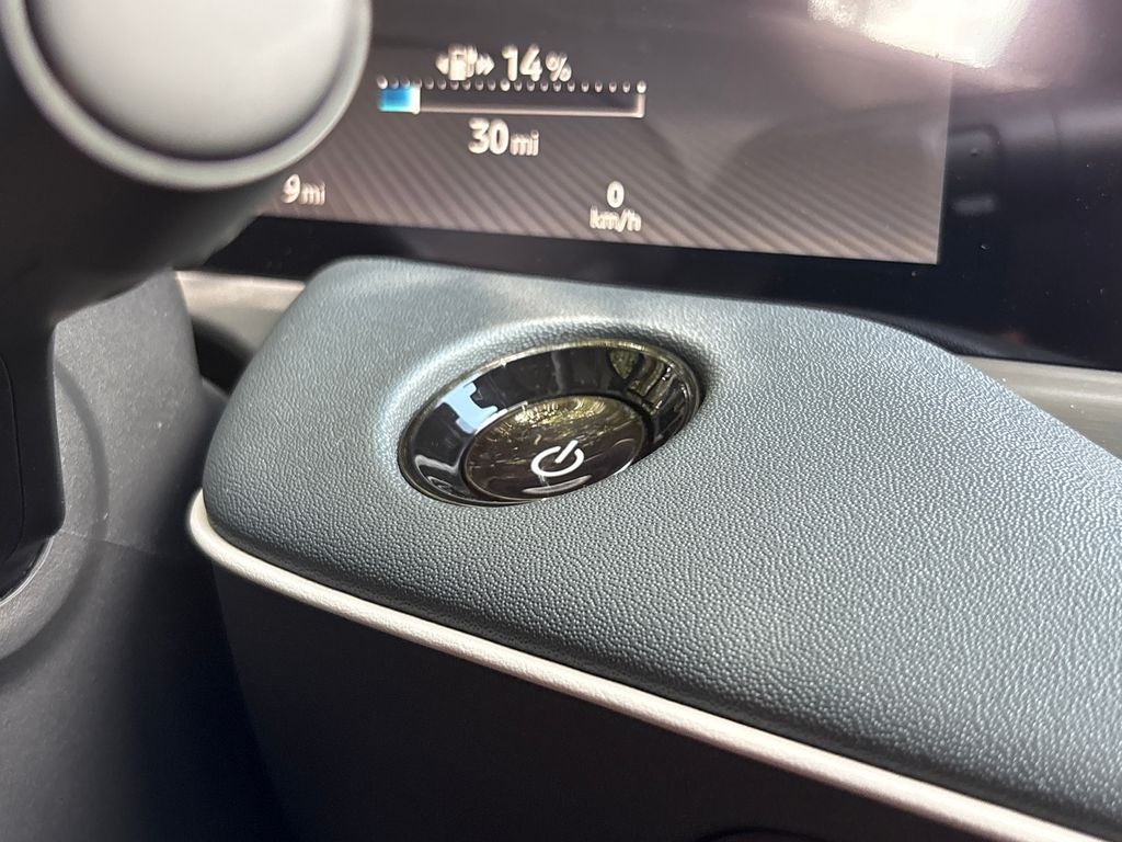 2026 Nissan LEAF Platinum+