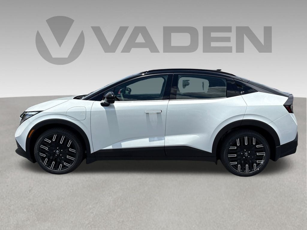 2026 Nissan LEAF Platinum+