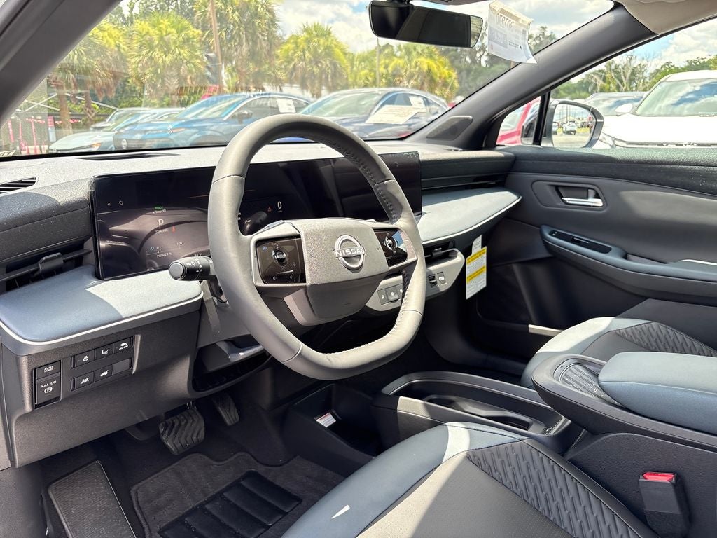 2026 Nissan LEAF Platinum+