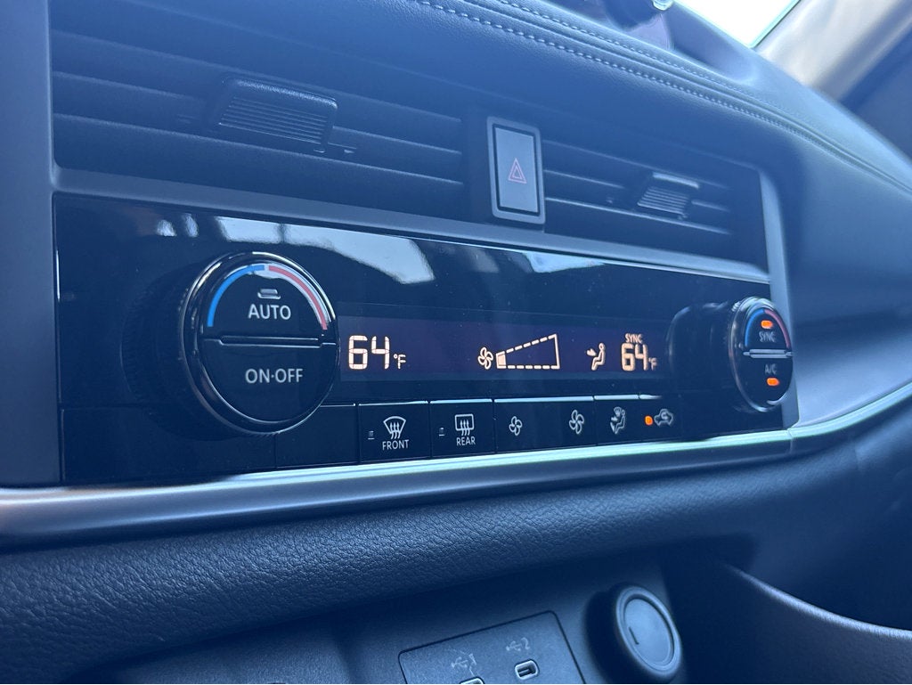 2026 Nissan Rogue Dark Armor™