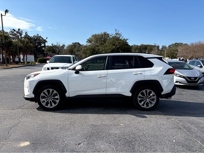 2019 Toyota RAV4 XLE Premium