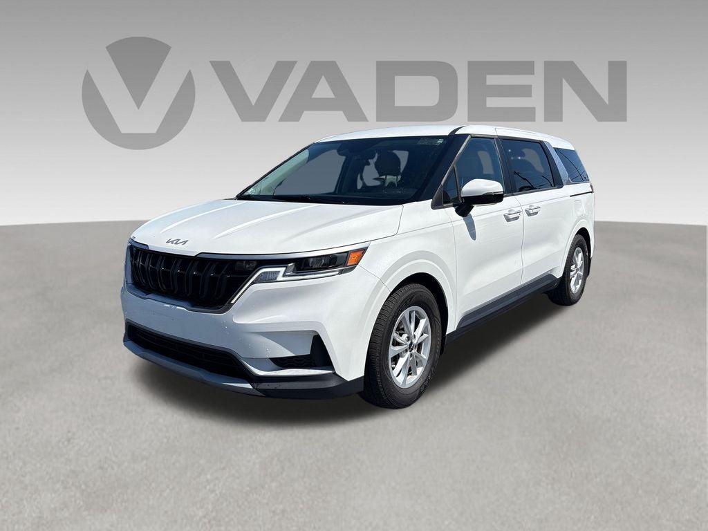 2024 Kia Carnival LX