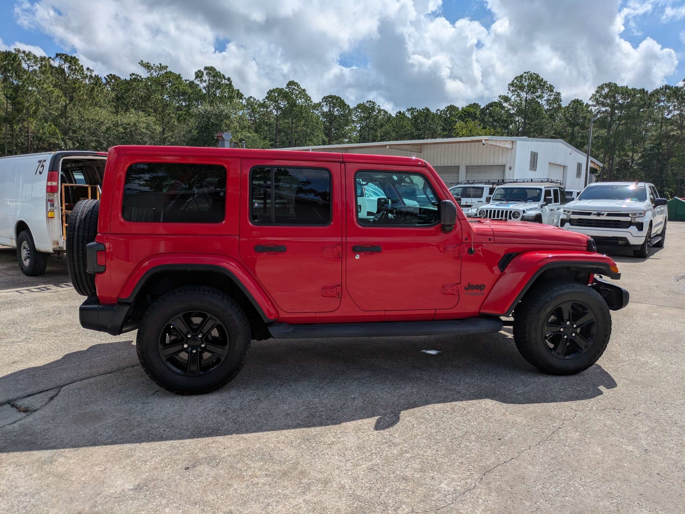 2019 Jeep Wrangler Unlimited Sahara Altitude
