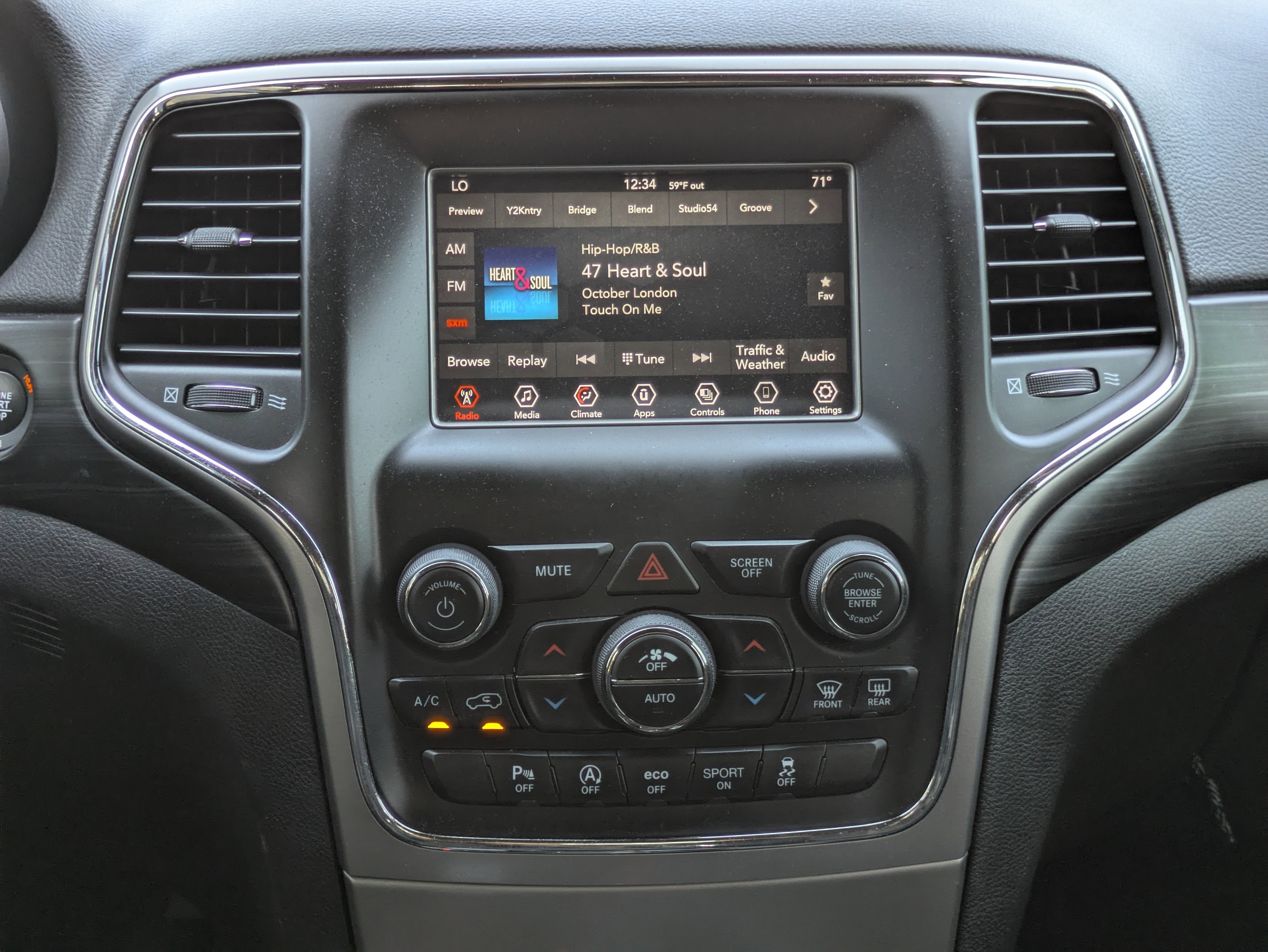 2021 Jeep Grand Cherokee Laredo E