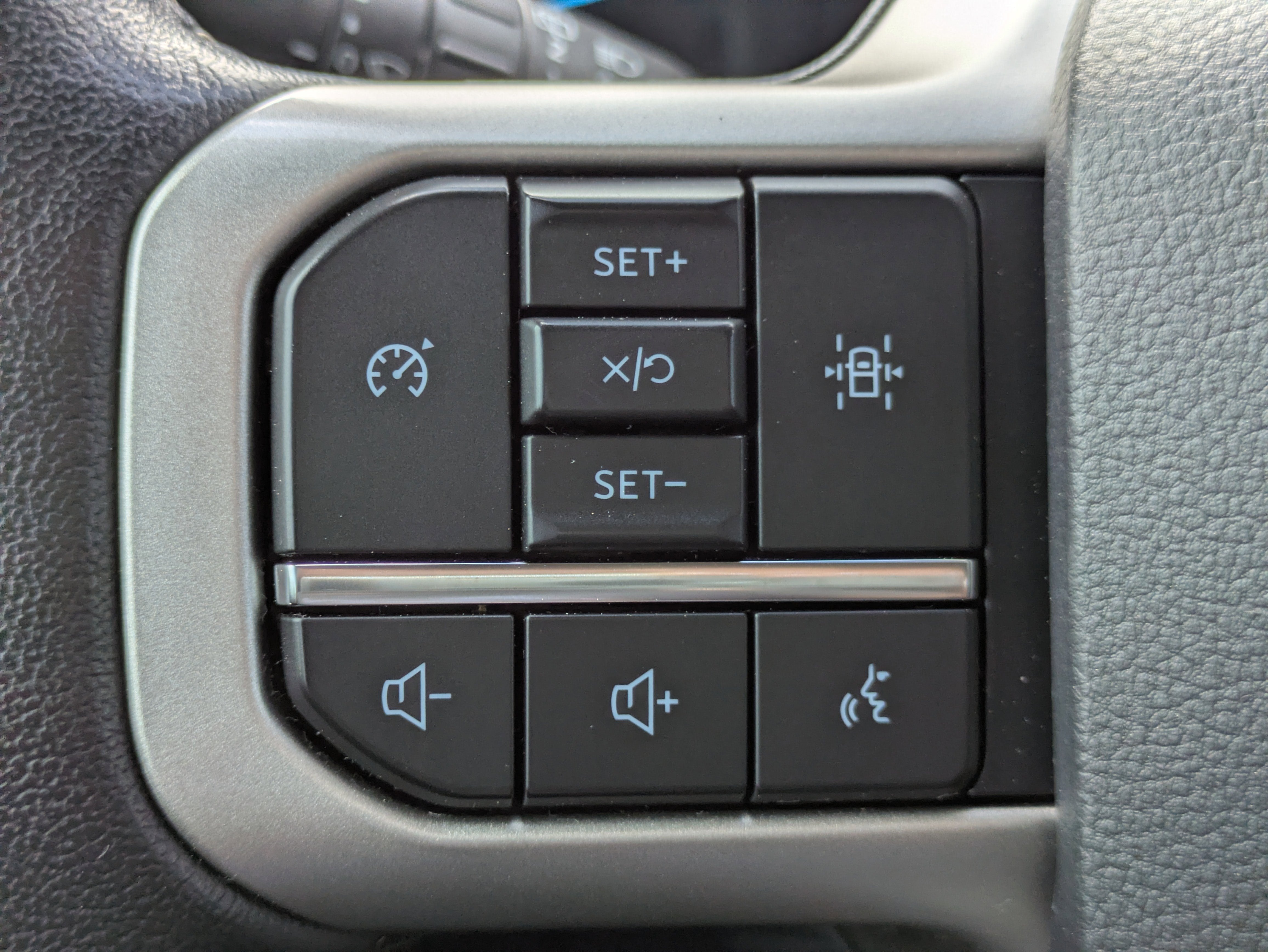 2022 Ford Expedition Max XLT