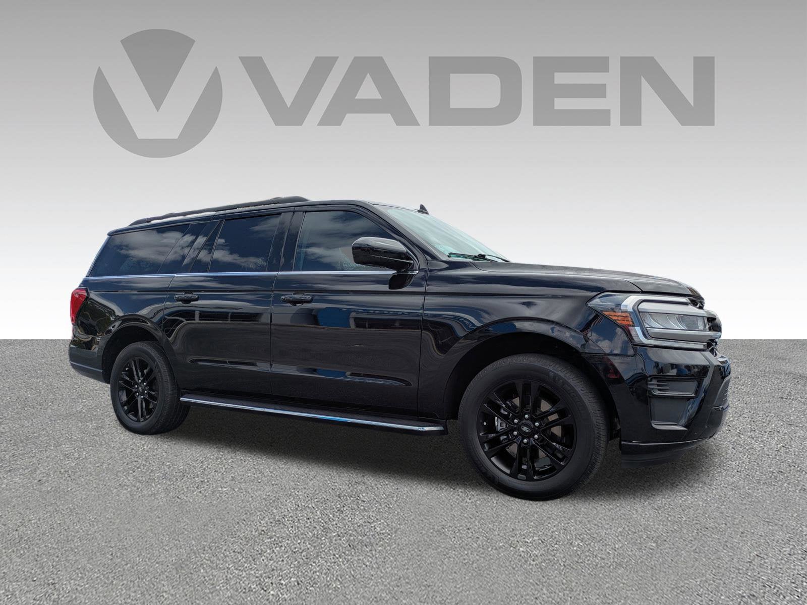 2022 Ford Expedition Max XLT