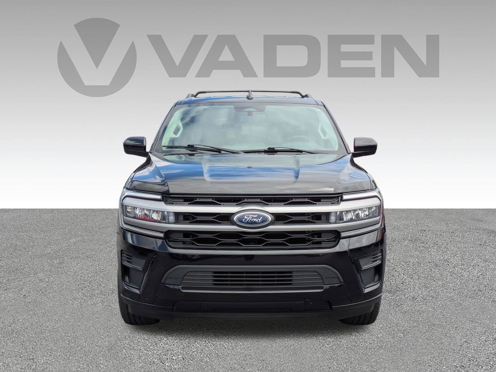 2022 Ford Expedition Max XLT