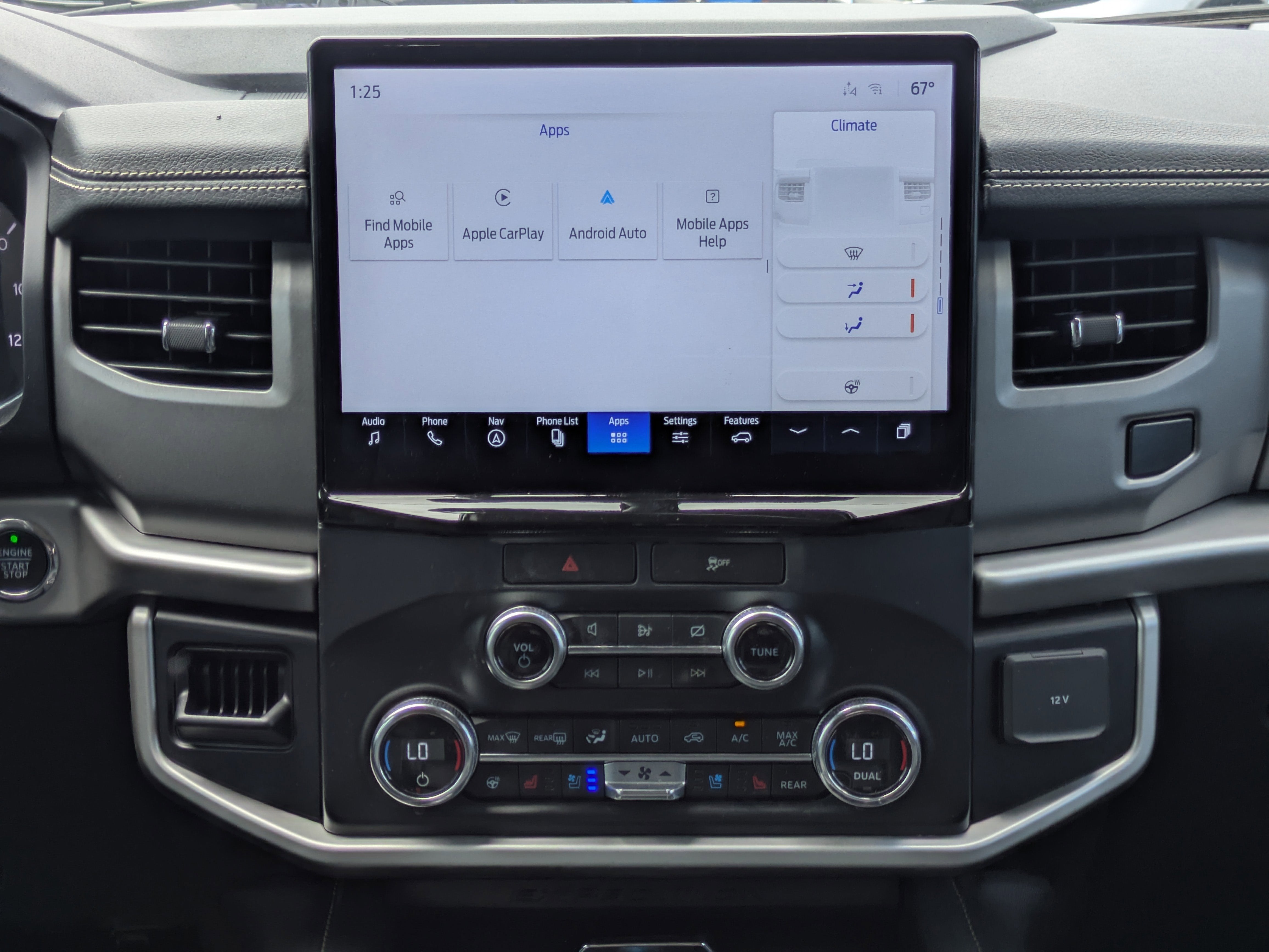 2022 Ford Expedition Max XLT