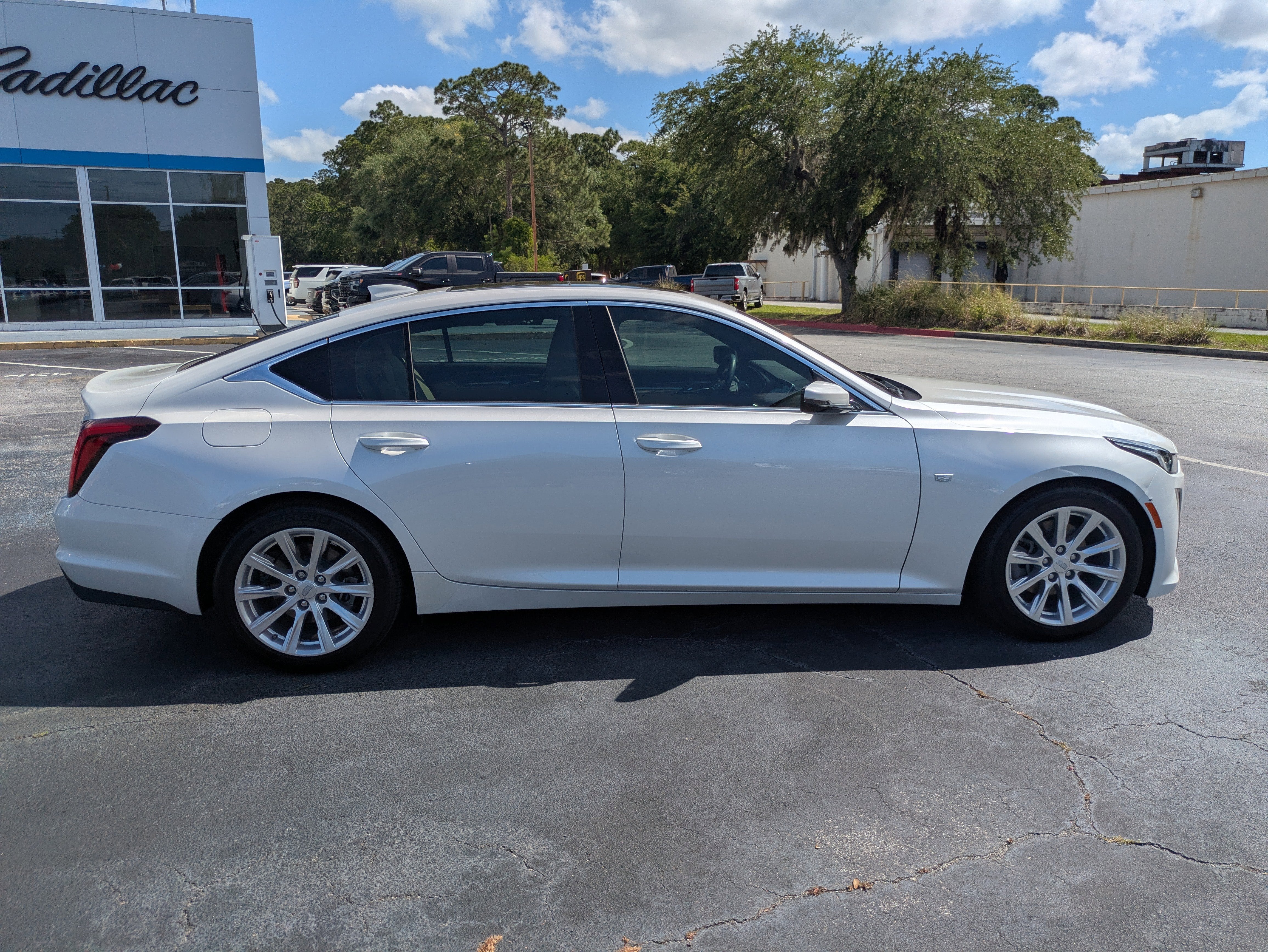 2020 Cadillac CT5 Luxury