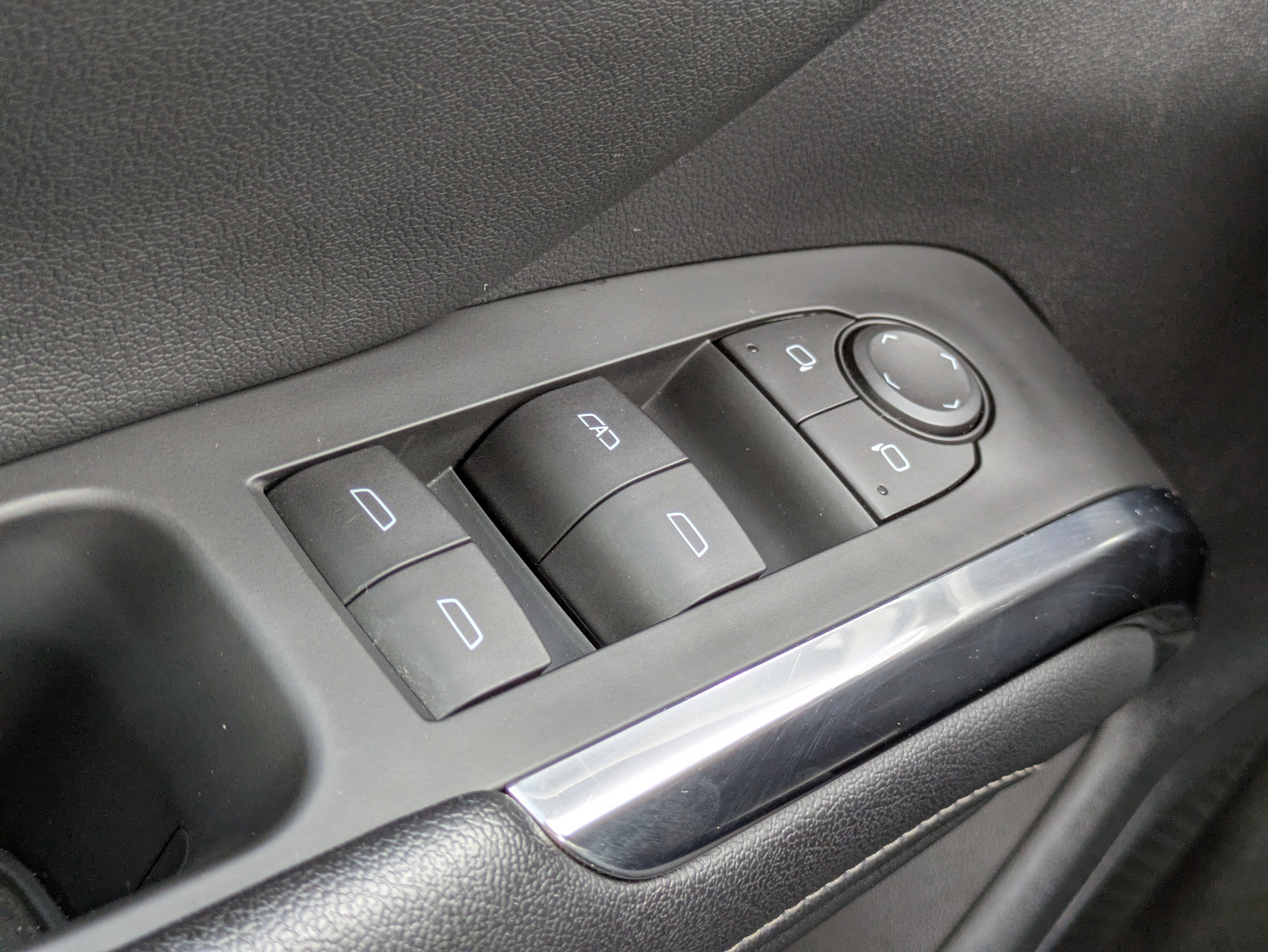 2024 Chevrolet Traverse FWD LT