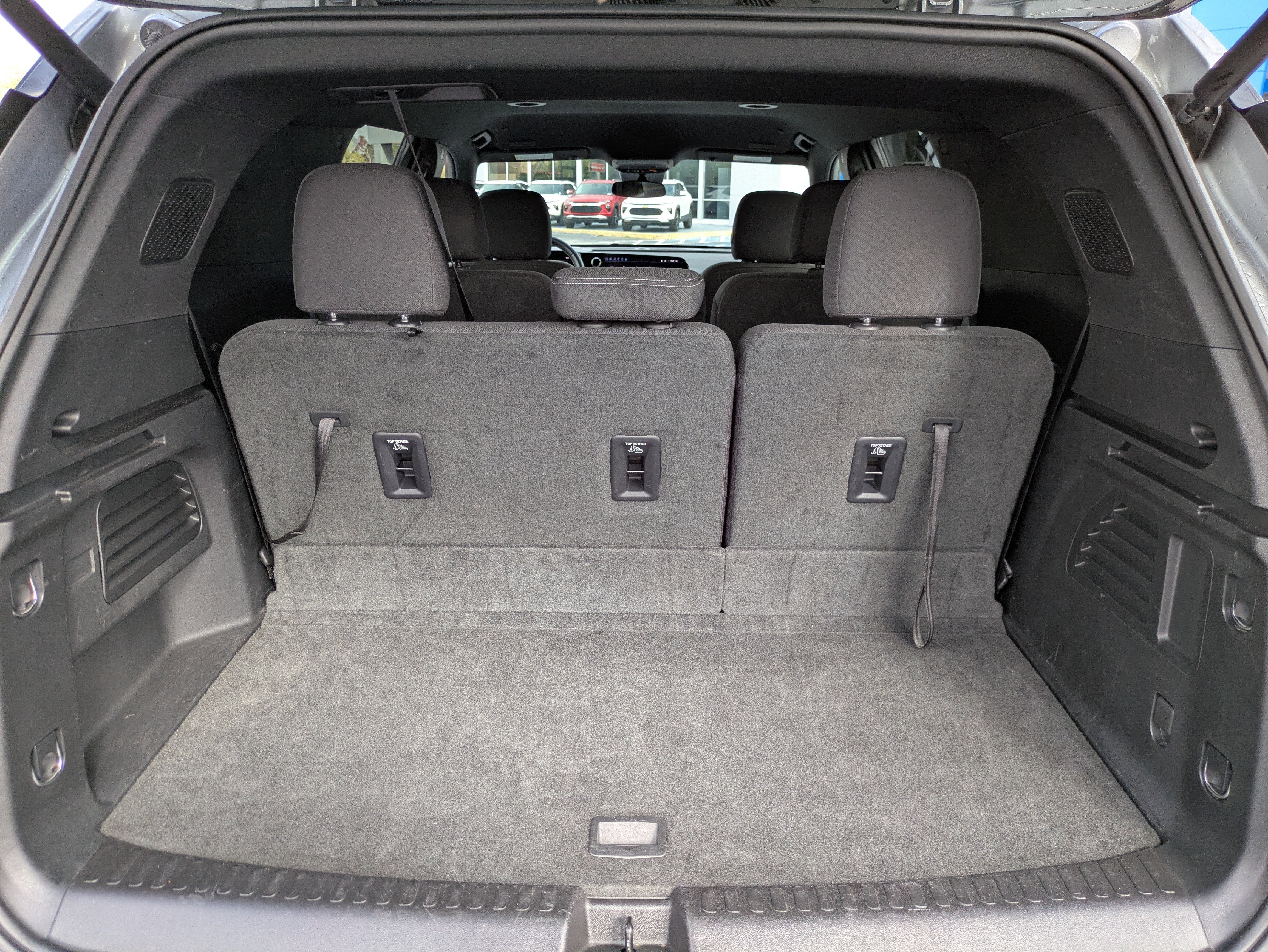 2024 Chevrolet Traverse FWD LT