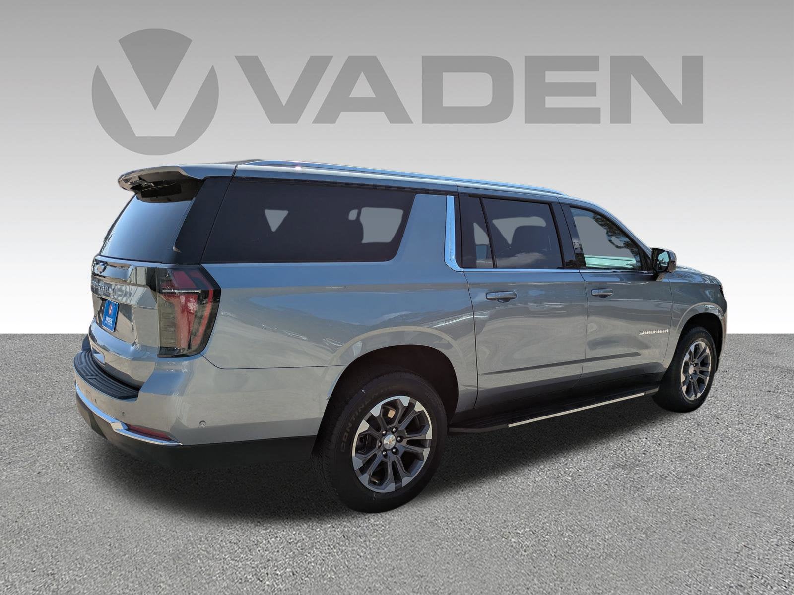 2025 Chevrolet Suburban LS